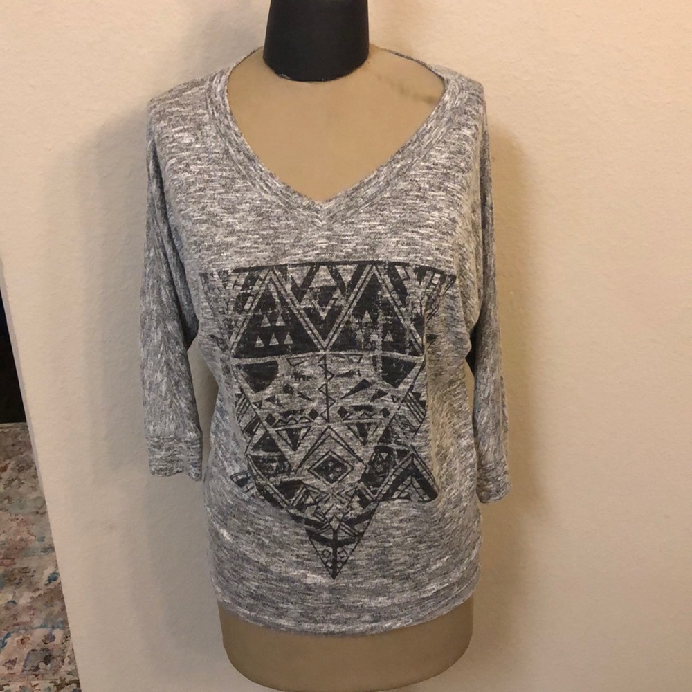 Buckle long sleeve top